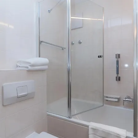 Appartement-hotel Seespitz 4* Fussen