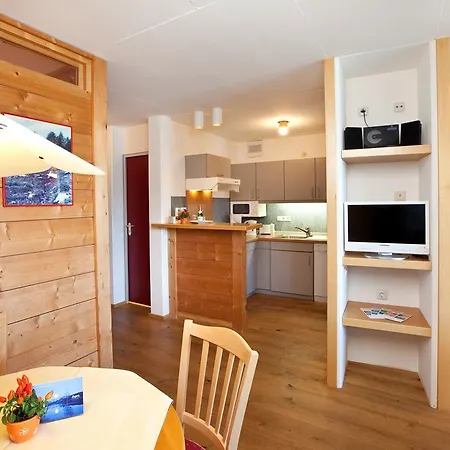 Appartement-hotel Seespitz Aparthotel 4*