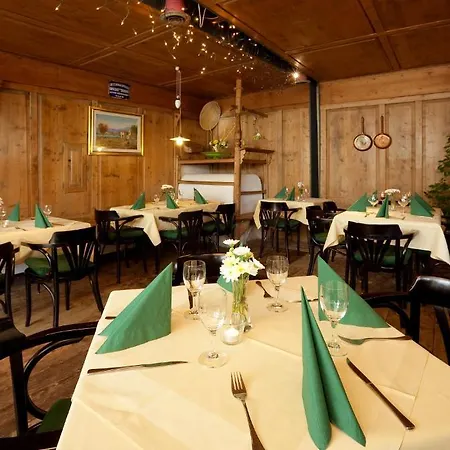 Appartement-hotel Seespitz 4* Fussen